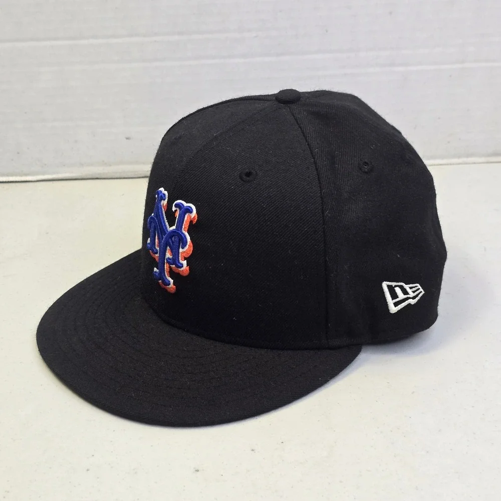 New Era Men's New York Mets 9FIFTY Snapback Hat OSFM Black MLB Side Patch Cap